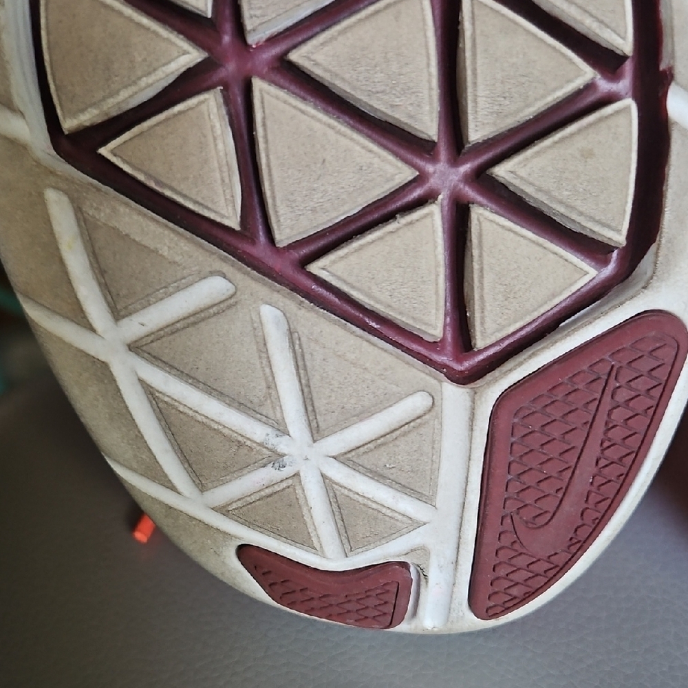 Nike Flex Run Athletic Shoes - Picture 9 of 10